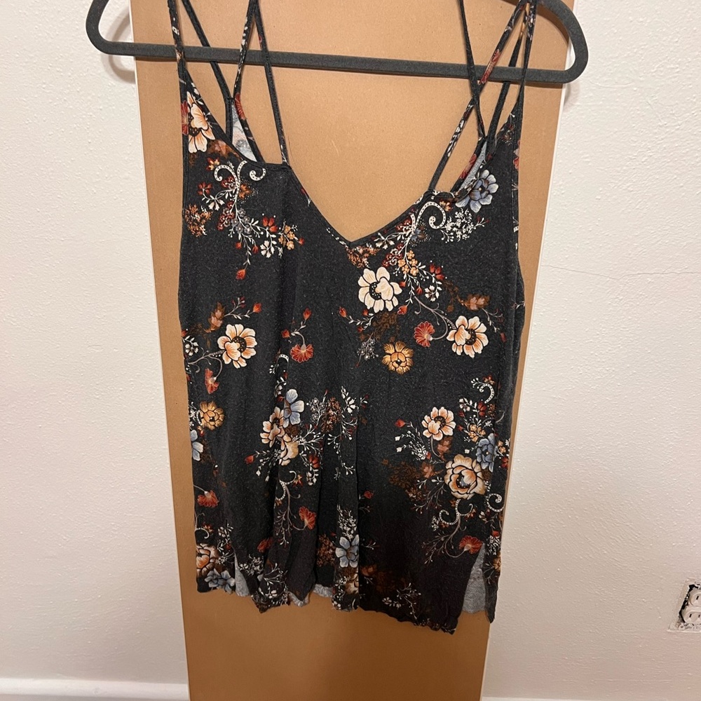 Sleeveless crisscross floral tank top by AE
